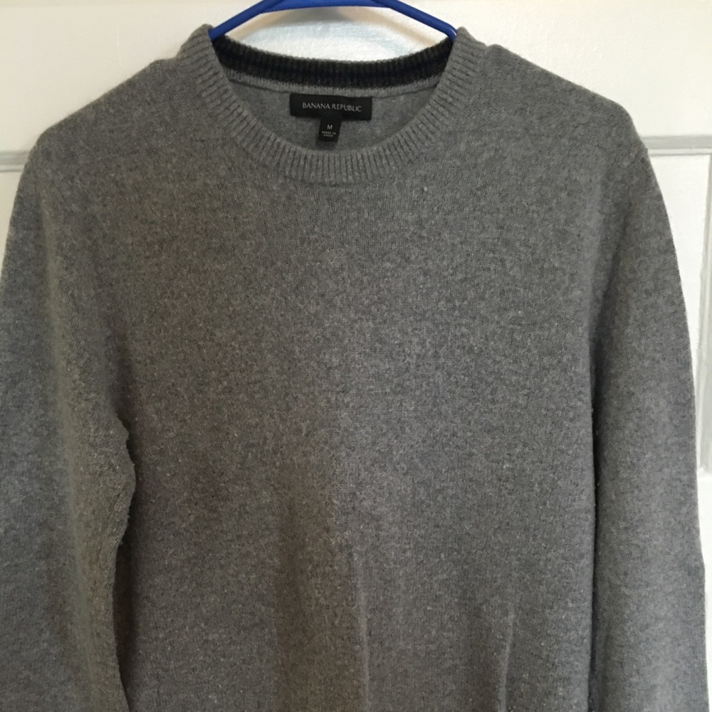 BANANA REPUBLIC 55% wool sweater - M
